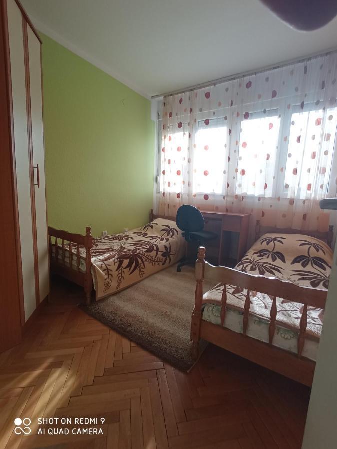Vukadinovic Apartment Podgoriţa Exterior foto