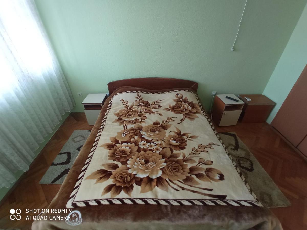 Vukadinovic Apartment Podgoriţa Exterior foto