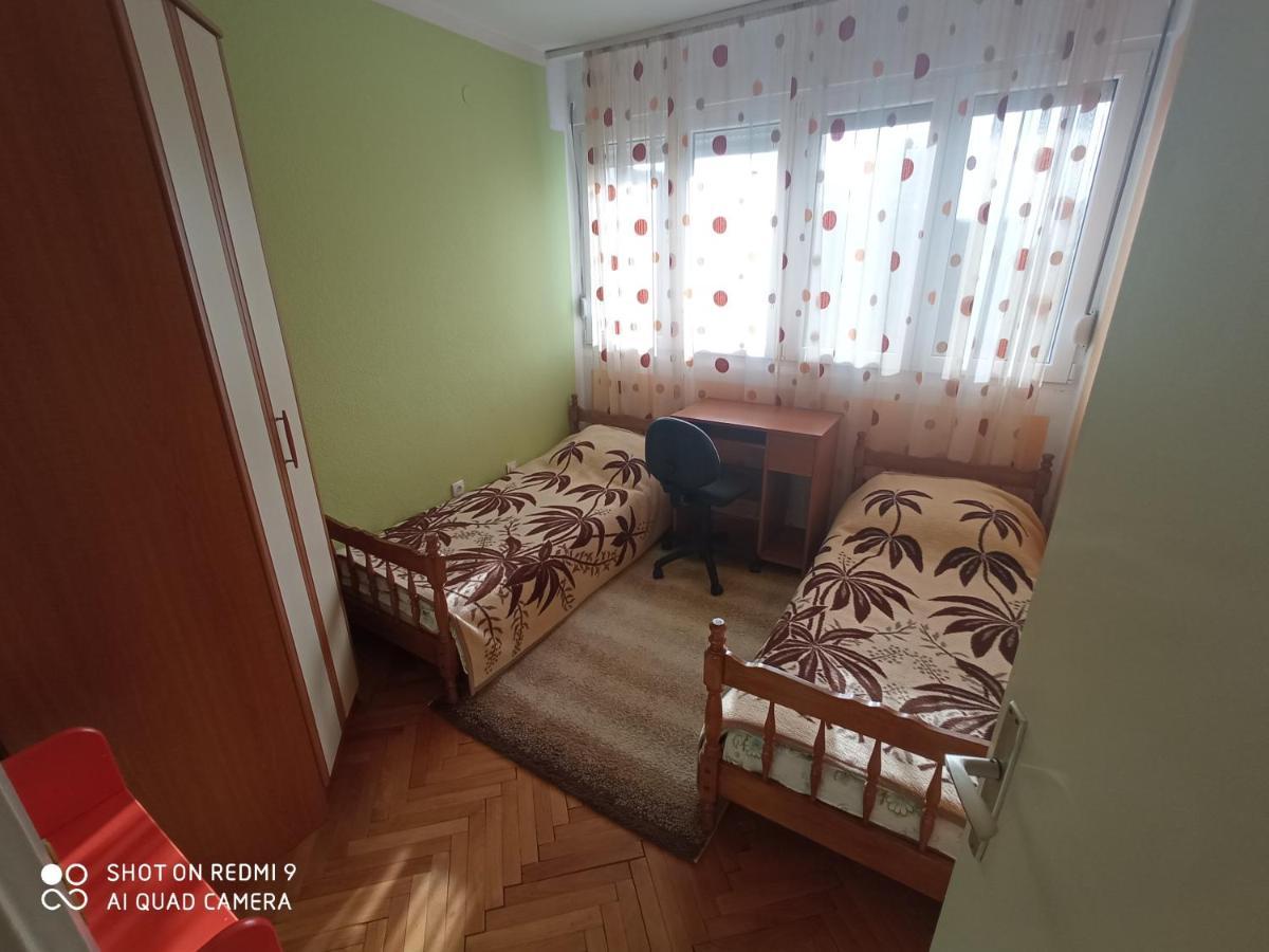 Vukadinovic Apartment Podgoriţa Exterior foto